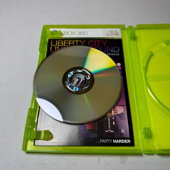 Grand Theft Auto Episodes From Liberty City Xbox 360 + Map - Picture 4 of 6